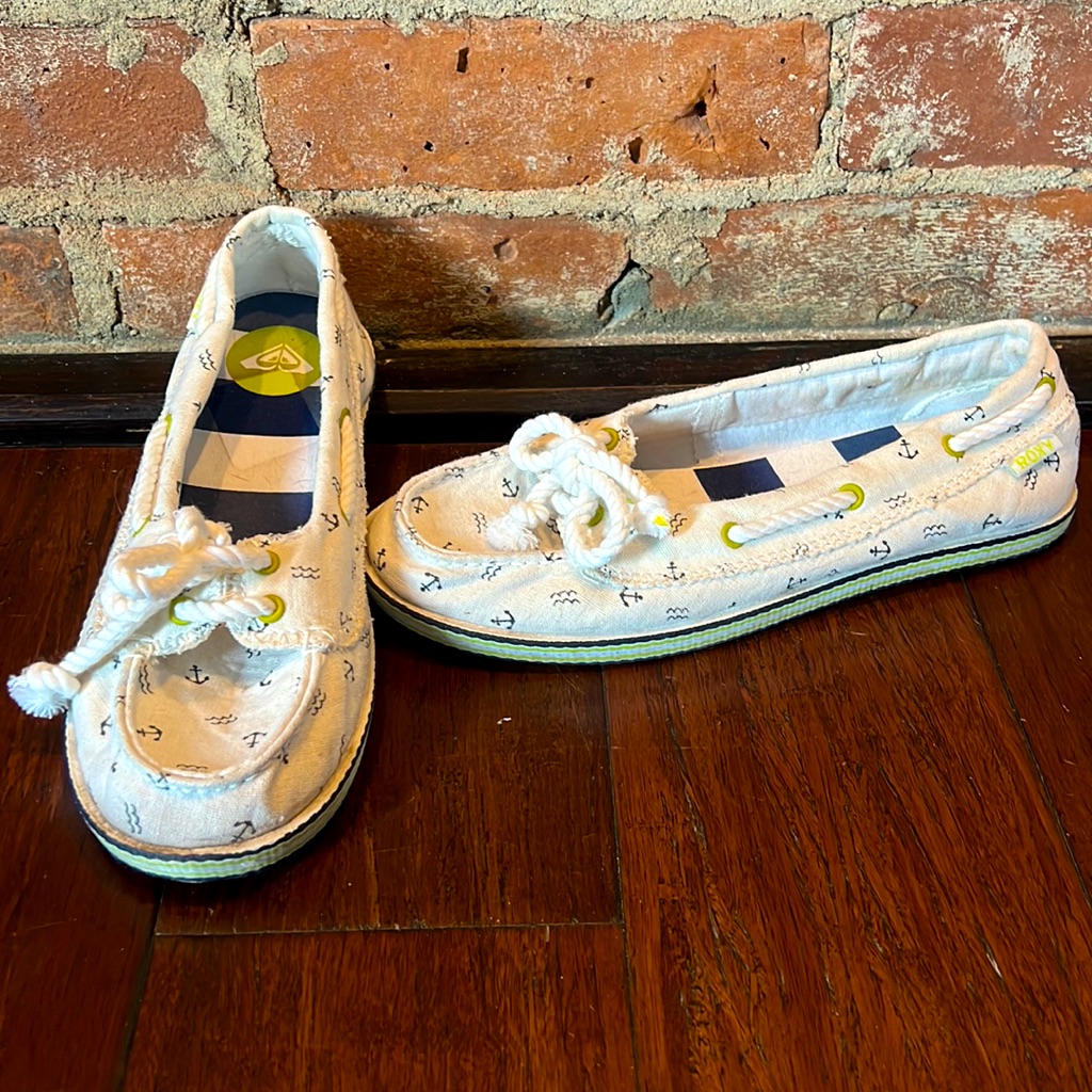 Roxy Flat